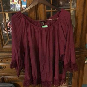 Maroon blouse size 2x NWT